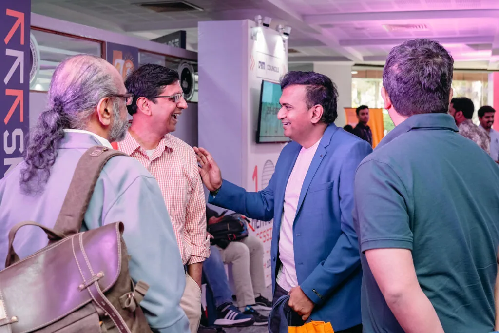 AI practitioners networking at MLDS